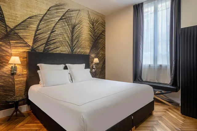 جناح بشرفة بجاكوزي، Hotel Le Palais Gallien 3/8