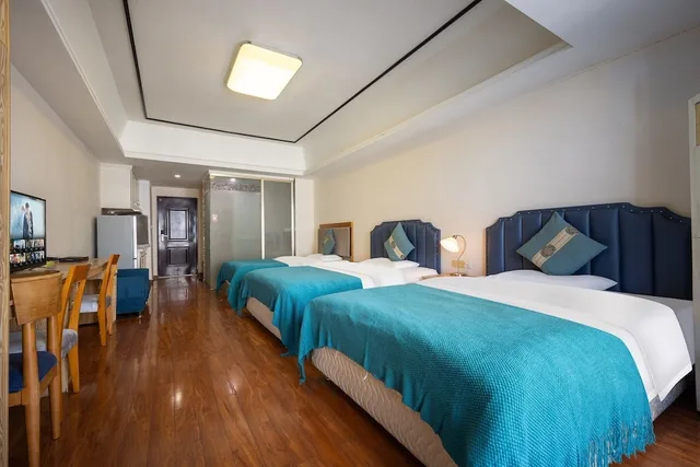 غرفة بزنس ثلاثية بسريرين مزدوجين، Home Inn Huayi Apartment 8/10