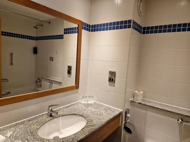 Deluxe, Studio, Suite, Clayton Hotel Liffey Valley 4/5