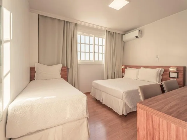 شقة، Hotel Mont Blanc 1/2