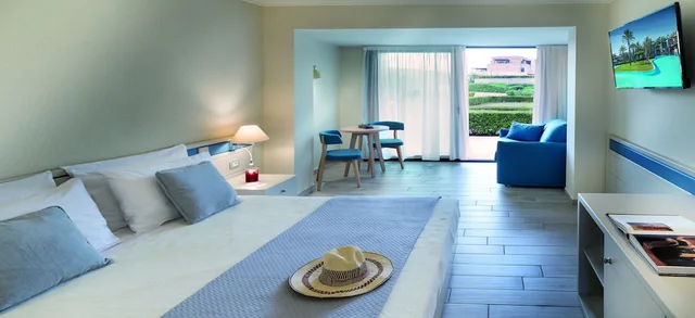بنغل بفراش فوتون وسرير مزدوج وسرير فردي بإطلالة على الحديقة، Aldemar Olympian Village 4/6