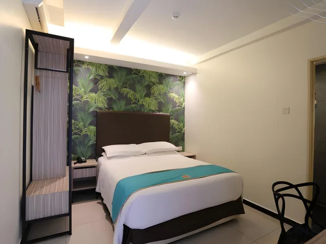Deluxe, Queen Bed, No Window، The Mesui Hotel 1/1