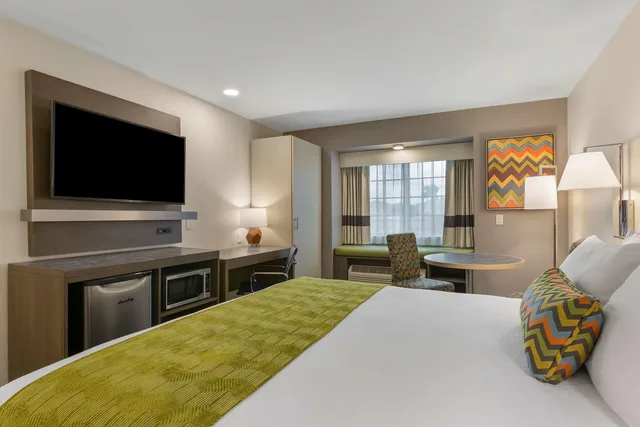 غرفة بسرير كينج، Best Western Plus Yuma Foothills Inn & Suites 3/4