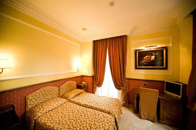 Classic, Twin Beds, Balcony, Donatello 2/4