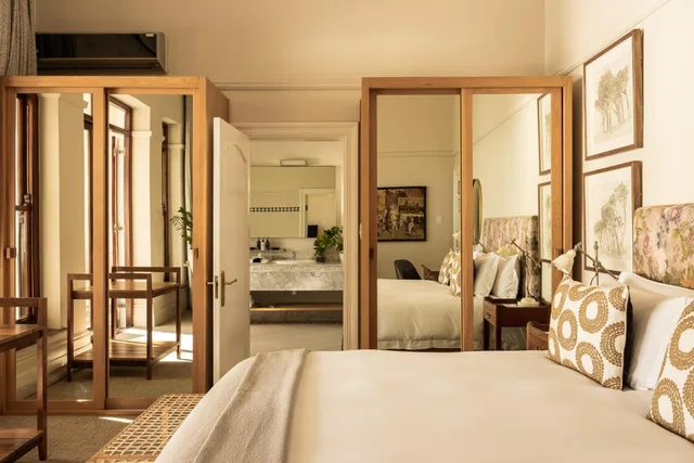 غرفة ديلوكس بسرير مزدوج بإطلالة على البحر بشرفة، Ellerman House 6/10
