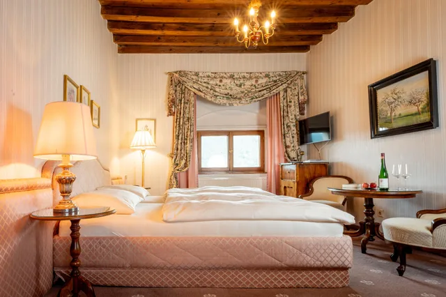 Castle, Superior, Double Bed، Hotel Schloss Duernstein 1/1