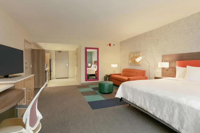 Studio, King Bed, Sofa, Accessible, Home2 Suites By Hilton Chantilly Dulles Airport 1/3