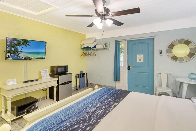 جناح بسرير كوين، Siesta Key Palms Resort 5/9