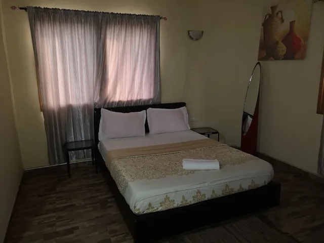 1 Bedroom, Exclusive, Studio, Suite, Double Bed, City View, Executive Level, Sofa، The Golden Apple Guest House 2/10