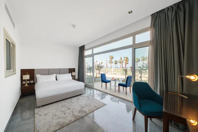 جناح بسرير كينج بإطلالة على البحر، M Hotels at Porto Sokhna 1/6
