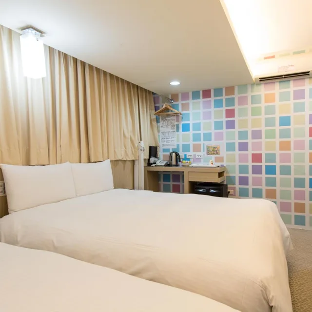 غرفة ثلاثية، MORWING HOTEL - CULTURE VOGUE 1/10