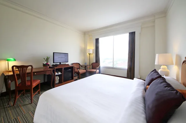 Deluxe Twin Bed, The Imperial Hotel And Convention Centre Korat 3/10
