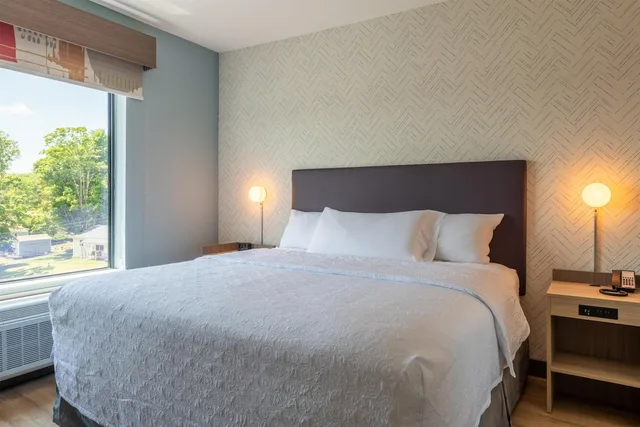 جناح بسرير كينج بغرفة نوم واحدة، Home2 Suites by Hilton North Attleboro 1/5