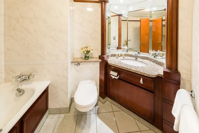 غرفة كلوب بسرير كينج، Copthorne Hotel Merry Hill Dudley 3/6