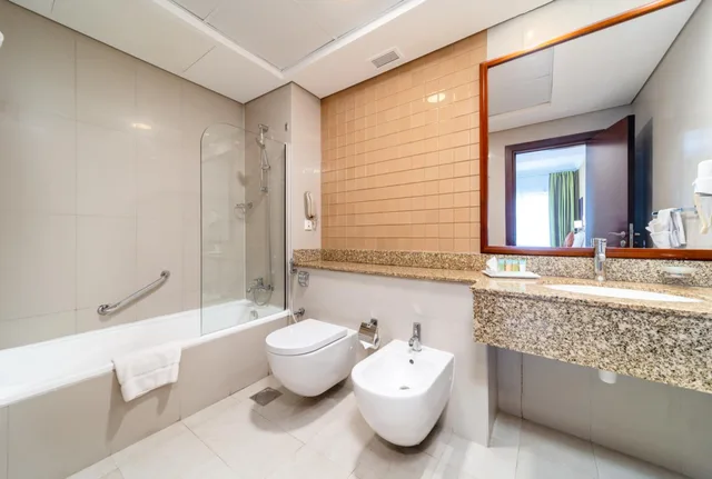 1 Bedroom, Premium, Apartment, Double Bed, Star Metro Deira Hotel Apartments 5/5
