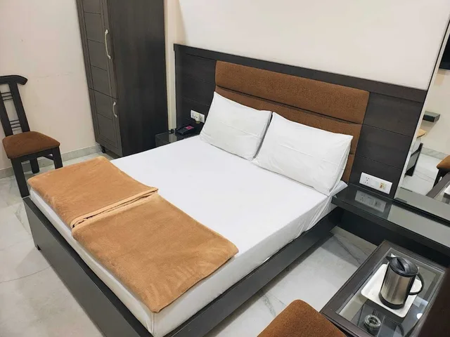 غرفة بريميوم بسرير مزدوج، Tara Palace 4/7