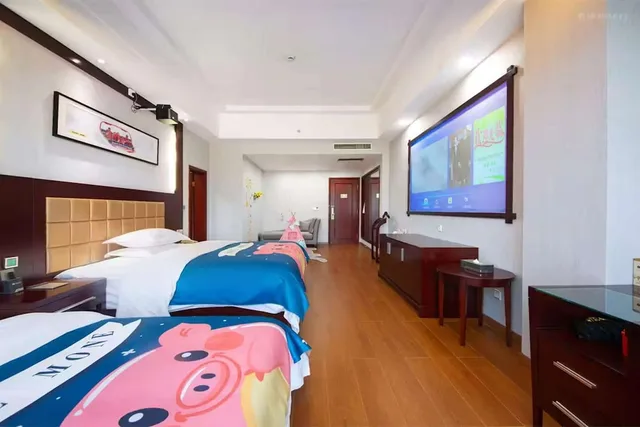 غرفة كومفورت بسرير كينج، Ramada by Wyndham Zhangjiajie Tianmen Mountain 4/9