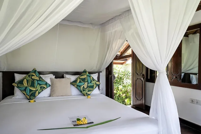 Bungalow, Palm View، Pondok Santi Estate 5/10