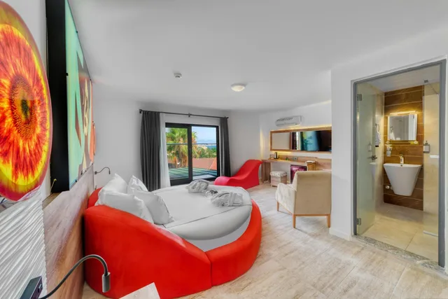 جناح بإطلالة على الجبل، La Finca Hotel 7/10