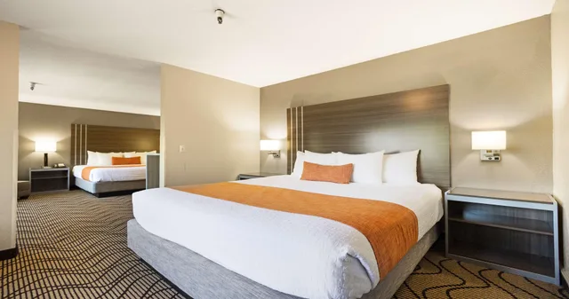 غرفة، Best Western Heritage Inn - Chico 4/9