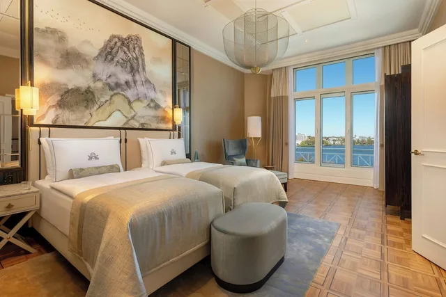 1 Bedroom, Suite, Twin Beds, Lake View, Hotel Atlantic Hamburg, Autograph Collection 4/6