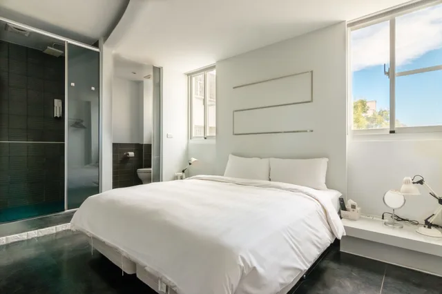 غرفة أساسية بسرير كوين، Modena B&B 2/5