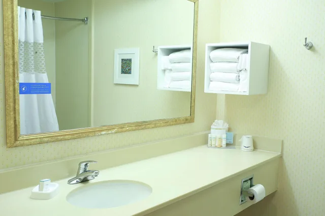 غرفة بسرير مزدوج، Hampton Inn Bordentown 6/7