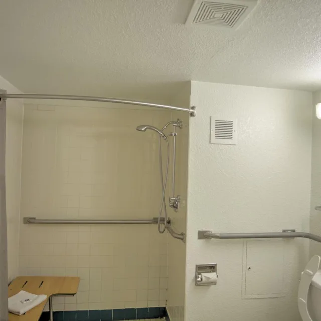 Room, Queen Bed, Accessible, Motel6 Council Bluffs, IA - Omaha East 10/10