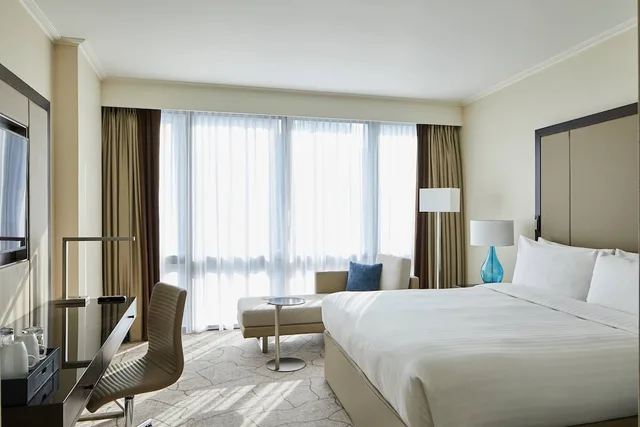 غرفة سوبيريور بسرير كينج، London Marriott Hotel Canary Wharf 1/3
