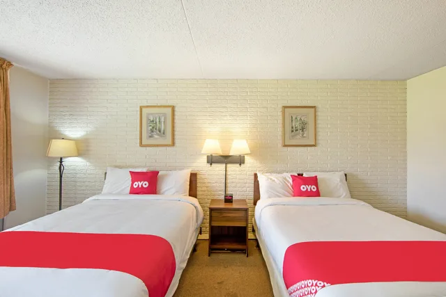 غرفة بسريرين كوين للمدخنين، OYO Hotel Doswell Kings Dominion 3/7