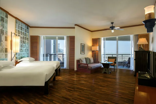 جناح جونيور بسريرين منفصلين بإطلالة على البحر، Hilton Hua Hin Resort and SPA 2/3