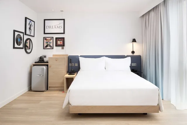 غرفة بسرير كوين، Hampton by Hilton Rochdale 2/5