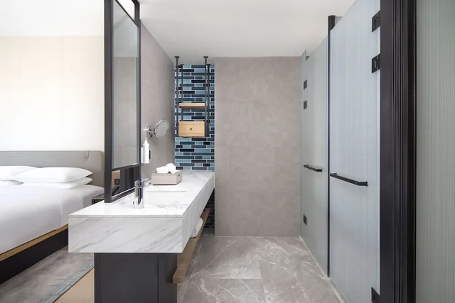غرفة قياسية بسريرين مزدوجين بإطلالة على المدينة، Fairfield by Marriott Huai'An Downtown 2/2