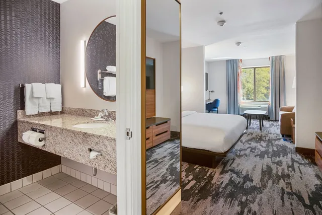 استوديو بسرير كينج مع أريكة لذوي الإعاقة، Fairfield Inn Suites Rancho Cordova 4/4
