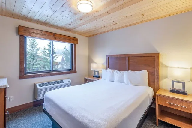 شقة سكنية قياسية بفراش فوتون وسريرين كوين بإطلالة على الجبل بغرفتي نوم، Eagle Ridge Resort 1/3