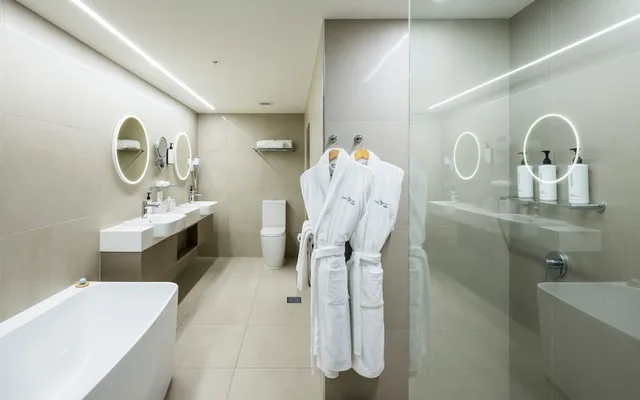 جناح فاخر تنفيذي، Pacific Hotel Cairns 5/7