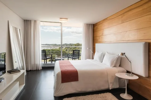 River, Loft, King Bed، Costa Colonia Riverside Boutique Hotel 1/3