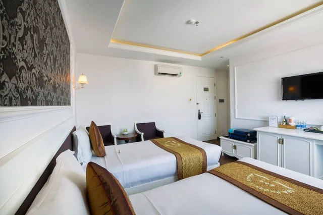 غرفة سوبيريور بسرير كينج بإطلالة على المدينة، SEA PHOENIX HOTEL 1/10
