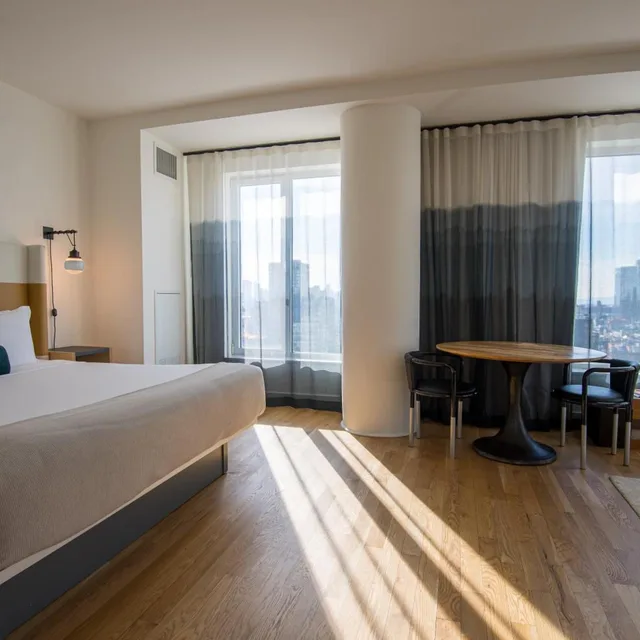 جناح استوديو ديلوكس بسرير كينج بإطلالة على المدينة، Hotel Indigo Lower East Side New York 3/8