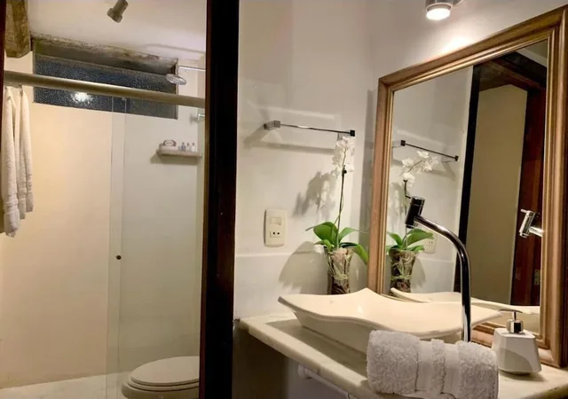 Studio, King Bed, Cliffside Guest House Experience 4/4