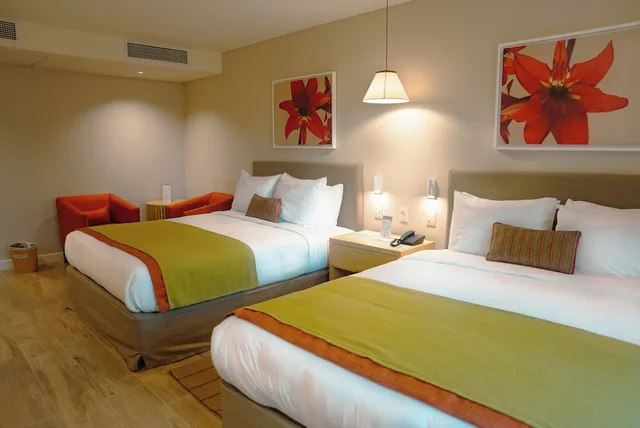 Master, Economy, 2 Queen Beds، Iguazu Jungle Lodge 2/4