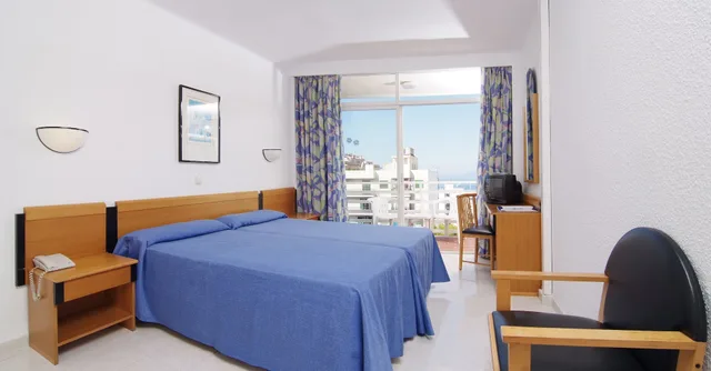 Standard, Twin Beds, Balcony, Tent Arenal 2/7