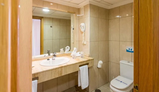 غرفة بسرير مزدوج أو سريرين منفصلين، BLUESEA Interpalace 3/3