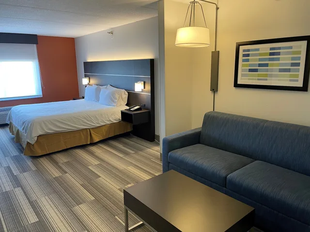 جناح بسرير كينج، Holiday Inn Express Bluffton At Hilton Head Area 3/7