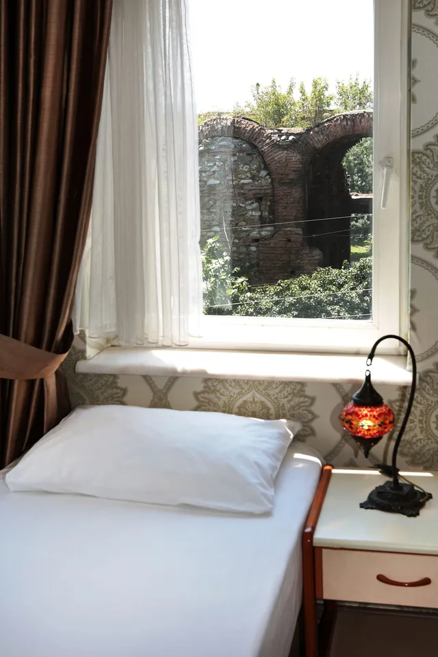 جناح عائلي بسرير كوين وسريرين منفصلين بإطلالة على البحر، Sur Hotel 8/10