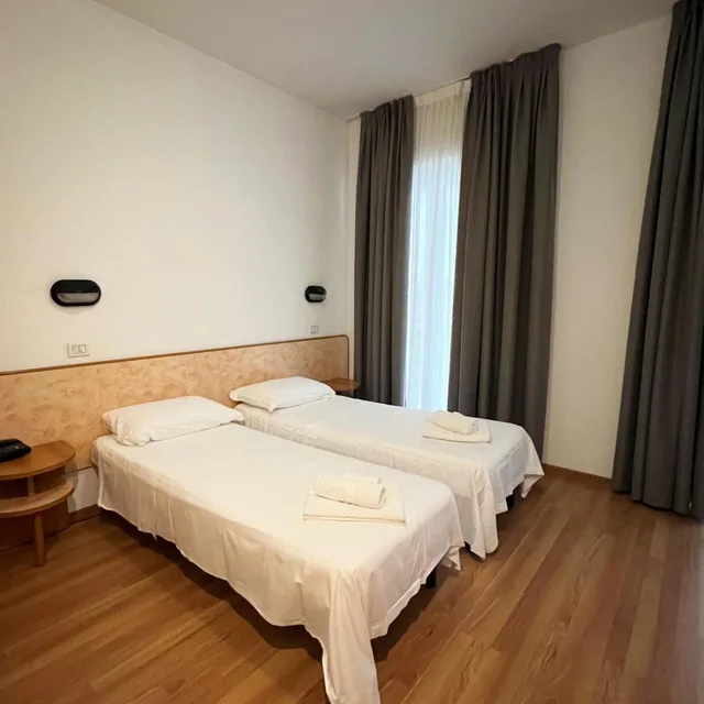 غرفة بسرير مزدوج أو سريرين منفصلين، Hotel Little 1/10