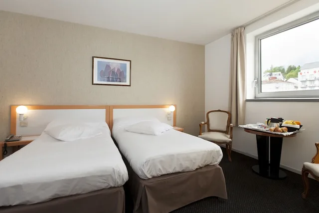 غرفة بسرير مزدوج أو سريرين منفصلين، Hotel Paradis De Lourdes 6/10