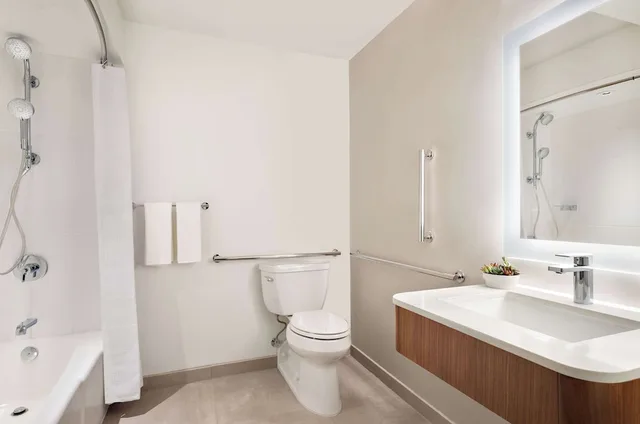 غرفة بسريرين كوين لذوي الإعاقة، Hyatt Regency New Brunswick 2/2