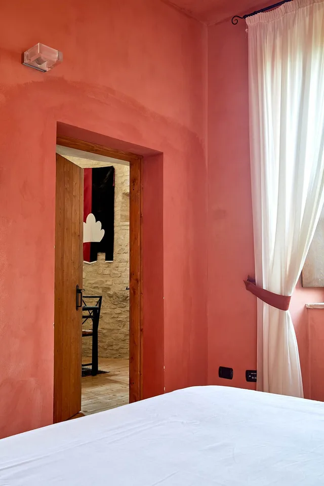 جناح بانورامي بسرير كوين، Castello di Baccaresca 4/10
