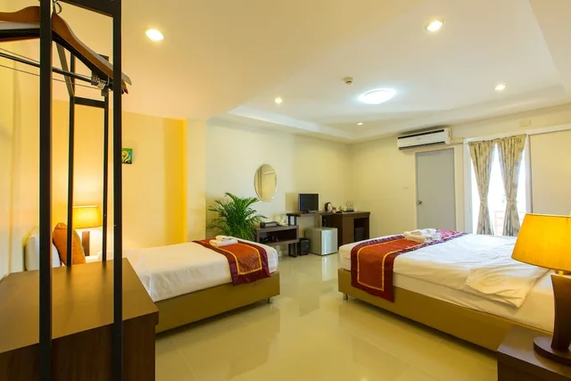 Special, 1 Double and 1 Single Bed، Chiang Mai Waroros Boutique Hotel (ex Baan Tai Wang Chiangmai) 3/7